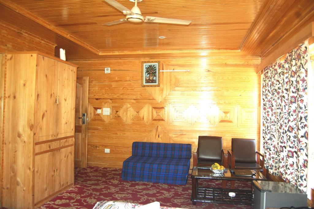 Hotel Paradise Inn Pahalgām Esterno foto